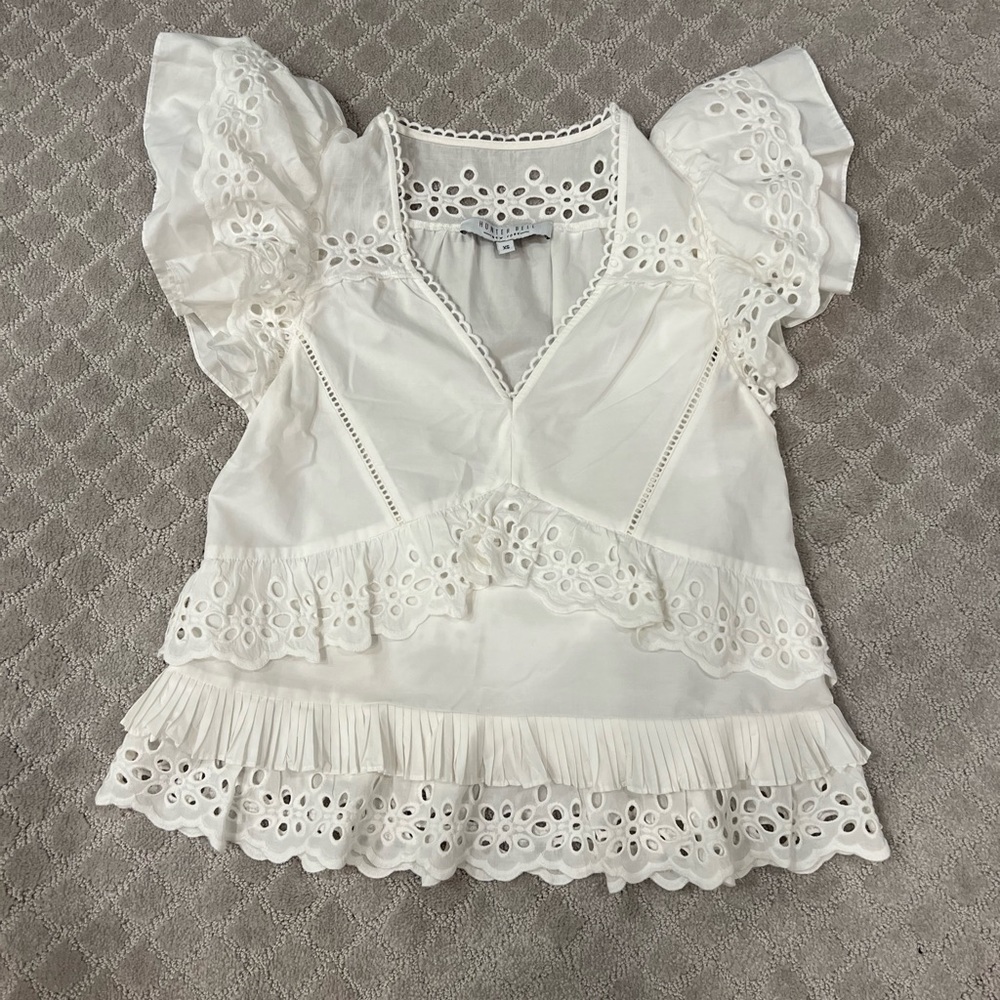 White hunter bell blouse size xs
